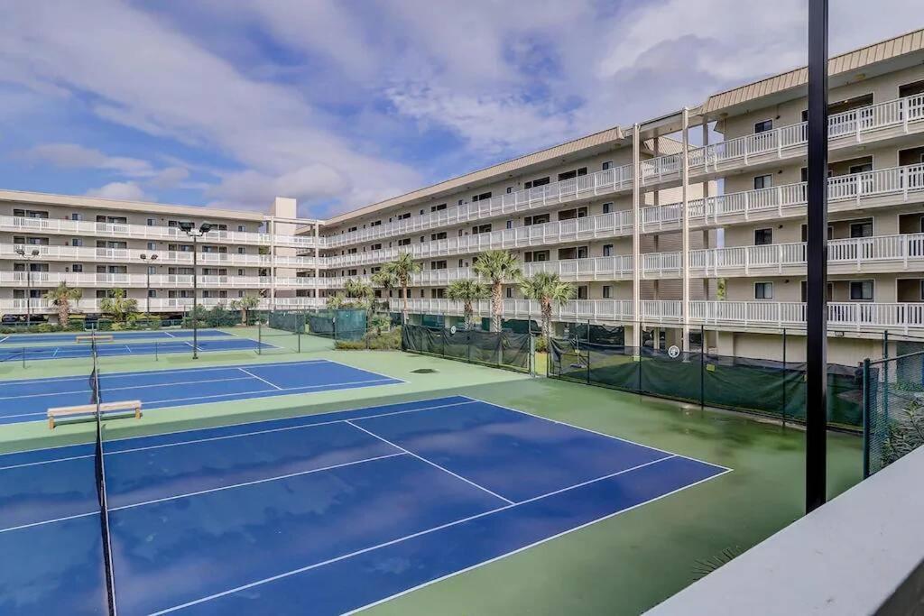 Resort Breeze- 2 Bedroom Pools, Hot Tub, Tennis, Beach Гілтон-Гед-Айленд Екстер'єр фото