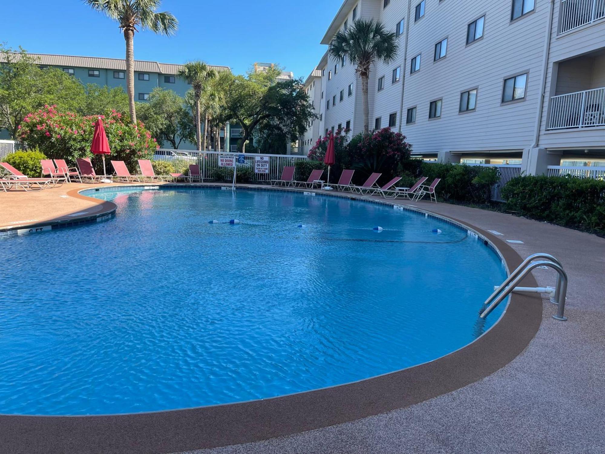 Resort Breeze- 2 Bedroom Pools, Hot Tub, Tennis, Beach Гілтон-Гед-Айленд Екстер'єр фото
